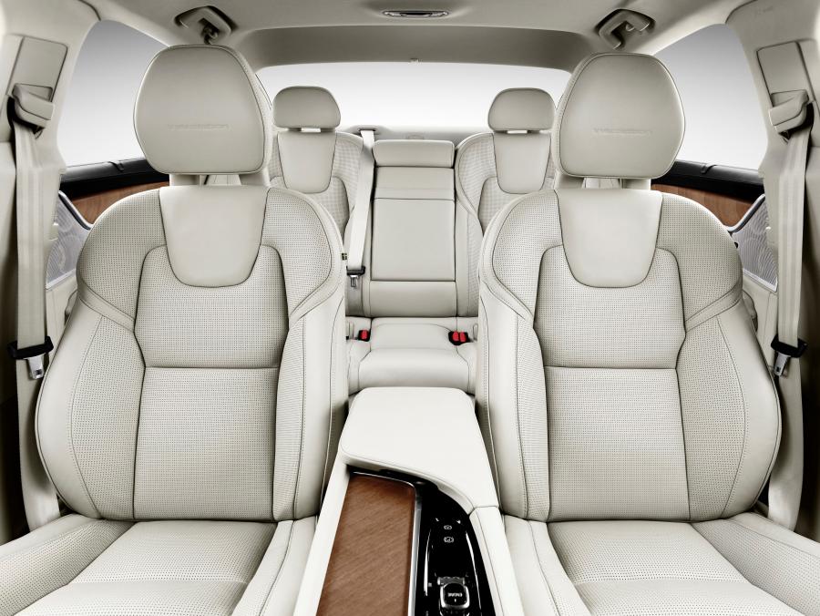 Интерьер Volvo S90 T6 Inscription 2016 года  (фото 71 из 84)